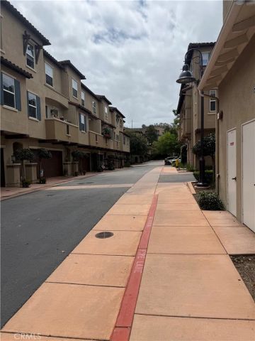 2256 indus way, San Marcos, CA 92078