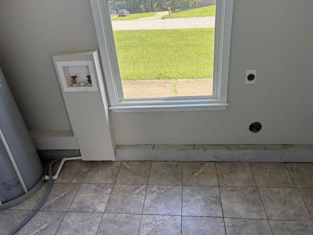 1710 Broadripple Dr, Clarksville, TN 37042