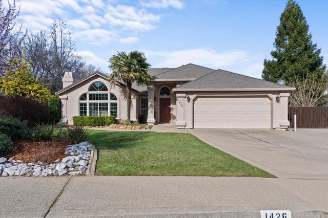 1426 Gladstone Court, Redding, CA 96001
