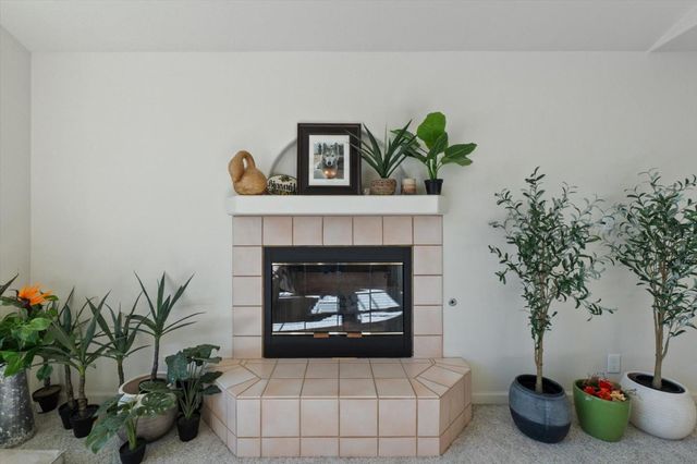 1426 Gladstone Court, Redding, CA 96001