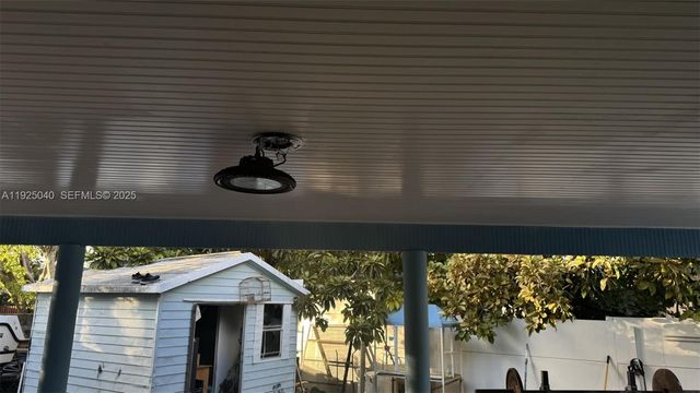 1550 SW 86th Ct, Miami, FL 33144