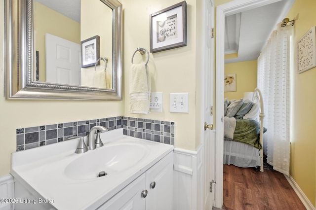 375 Forest Ridge Dr, Mt Washington, KY 40047