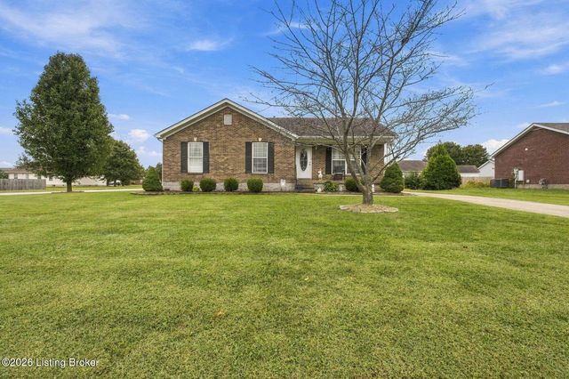 375 Forest Ridge Dr, Mt Washington, KY 40047