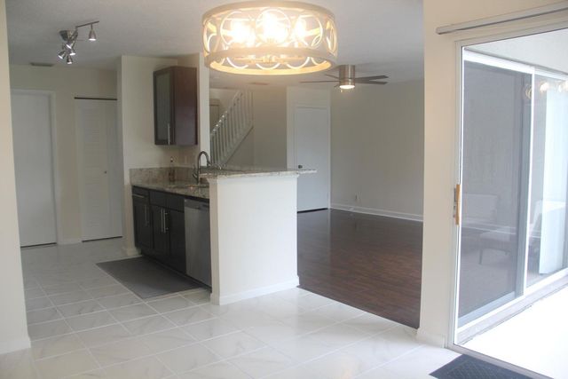 6663 Boca Pines Trail B, Boca Raton, FL 33433