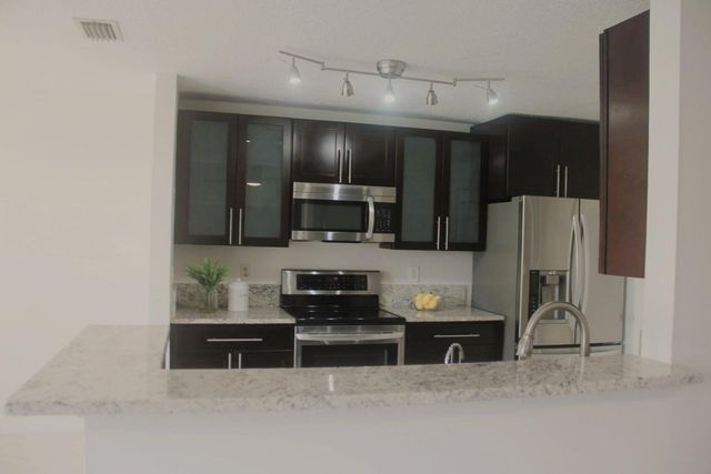 6663 Boca Pines Trail B, Boca Raton, FL 33433