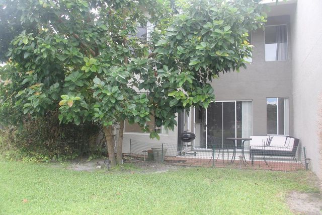 6663 Boca Pines Trail B, Boca Raton, FL 33433