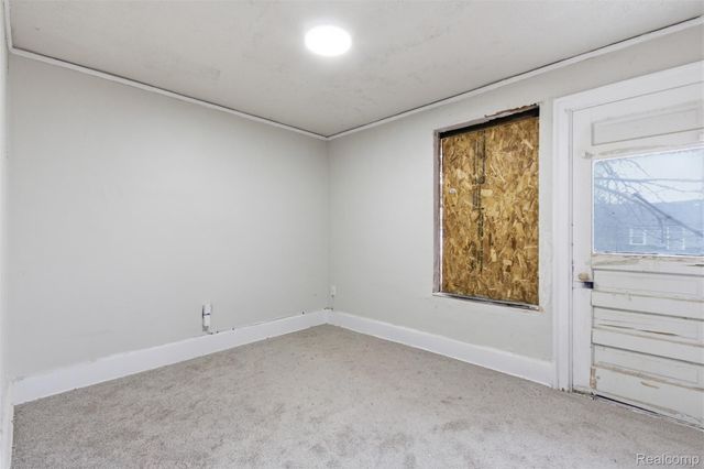 3919 Devonshire Road, Detroit, MI 48224