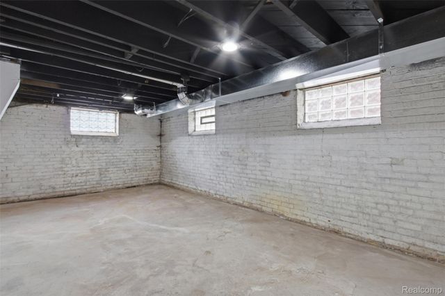 3919 Devonshire Road, Detroit, MI 48224