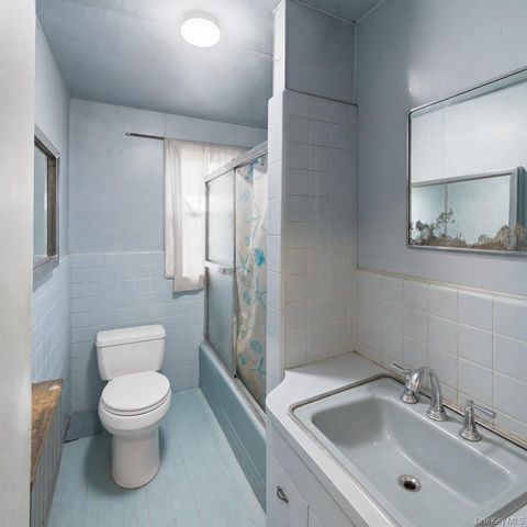 44 Saint Pauls Road S, Hempstead, NY 11550