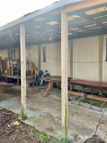 14205 State Route 165 E, Buckley, WA 98321