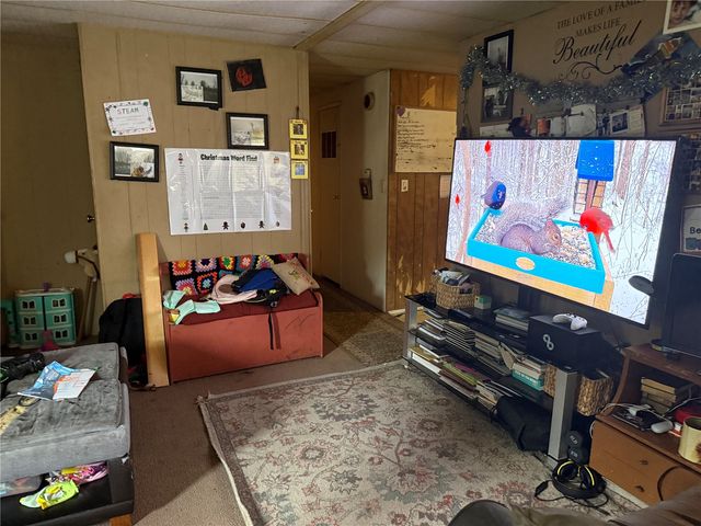 14205 State Route 165 E, Buckley, WA 98321