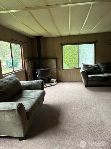 14205 State Route 165 E, Buckley, WA 98321