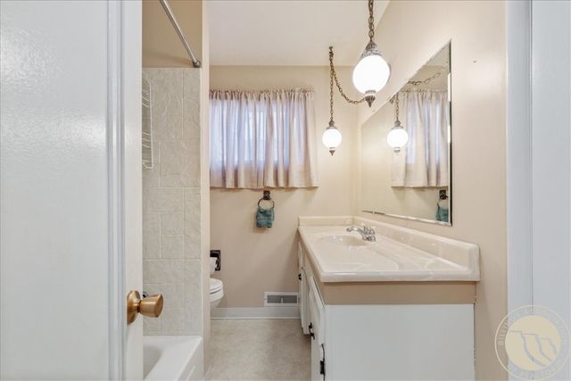 416 Mountain View Lane, Laurel, MT 59044