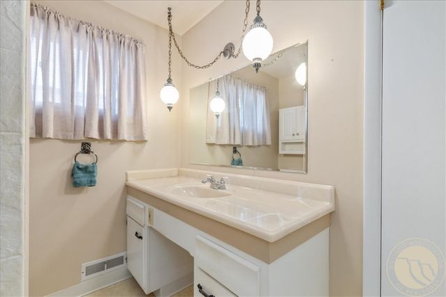 416 Mountain View Lane, Laurel, MT 59044
