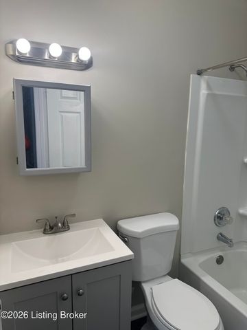 1111 Longfield Ave, Louisville, KY 40215