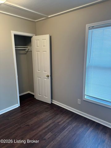 1111 Longfield Ave, Louisville, KY 40215