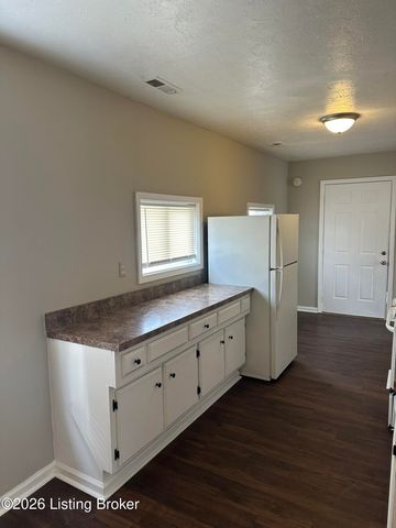 1111 Longfield Ave, Louisville, KY 40215