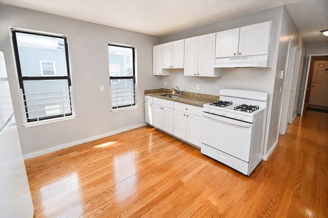 42 Greenwood St 3, Boston, MA 02121