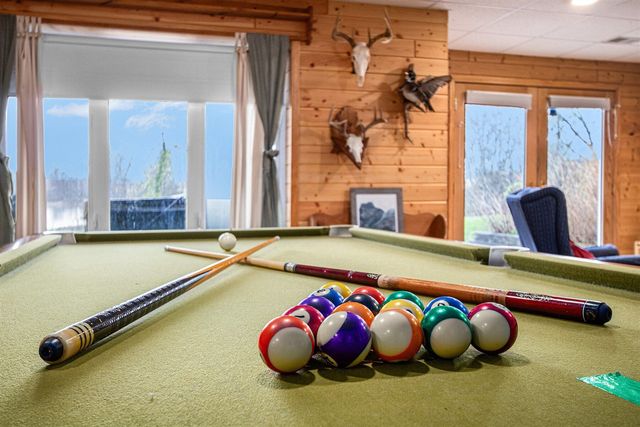 1908 Kaiser Road, Galien, MI 49113