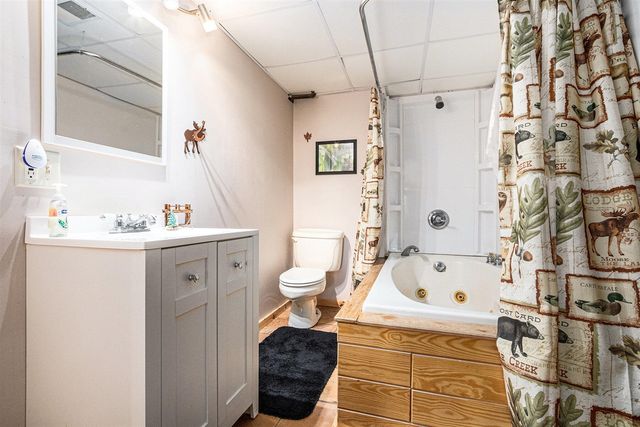 1908 Kaiser Road, Galien, MI 49113