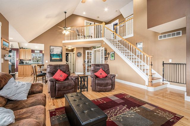 1908 Kaiser Road, Galien, MI 49113