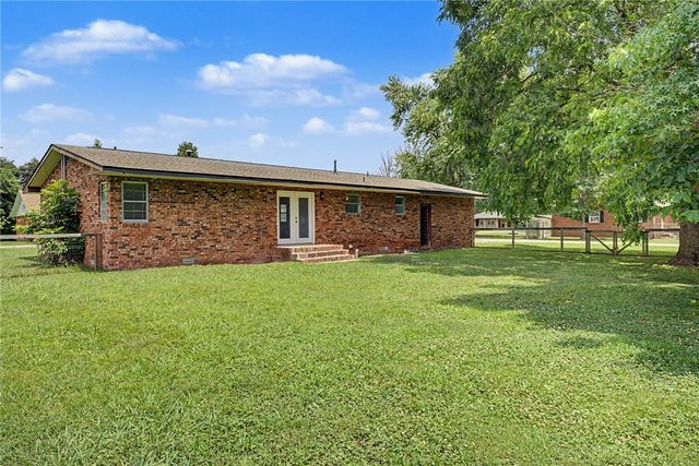 263 Van Dorn Street, Pea Ridge, AR 72751