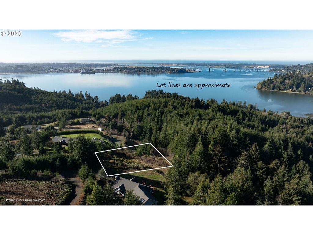 Vine Rd, North Bend, OR 97459