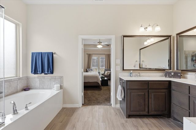 3033 Charing Cross Road, Midlothian, TX 76065
