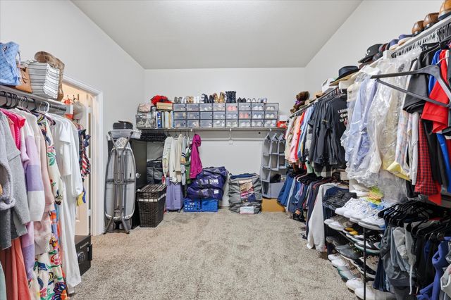 3033 Charing Cross Road, Midlothian, TX 76065