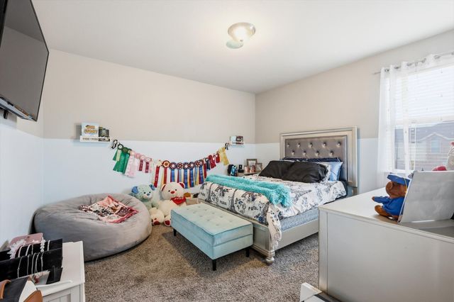 3033 Charing Cross Road, Midlothian, TX 76065