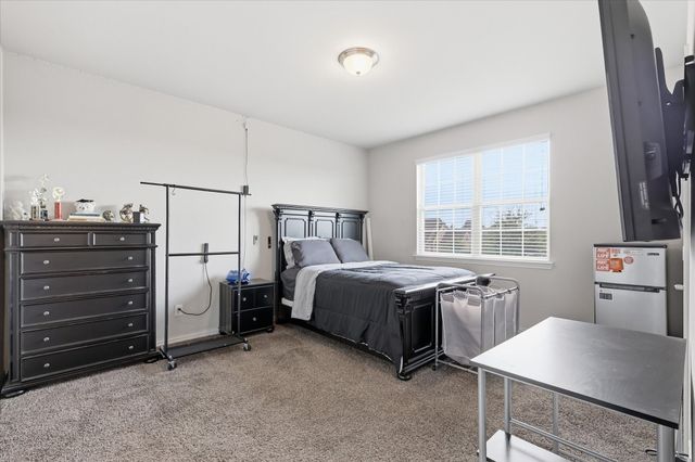 3033 Charing Cross Road, Midlothian, TX 76065