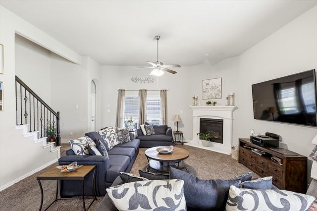 3033 Charing Cross Road, Midlothian, TX 76065