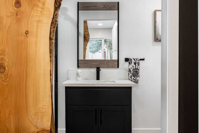 42145 Tollhouse Road, Shaver Lake, CA 93664