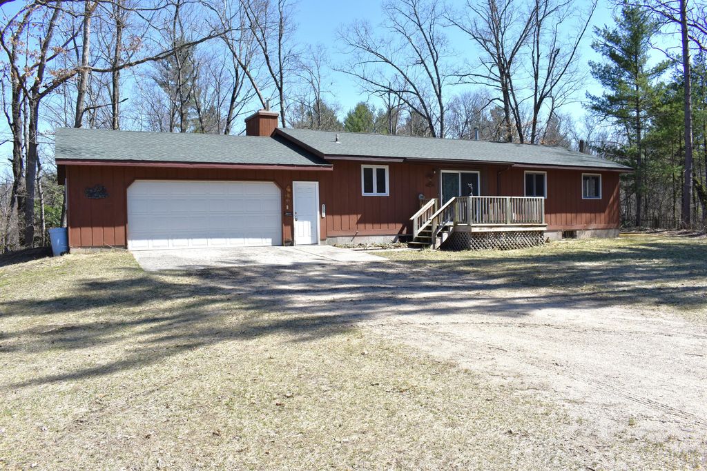 2369 S Riverbend, Pleasant Plains Twp, MI 49304
