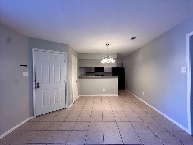 2401 Sycamore Avenue C2, Huntsville, TX 77340