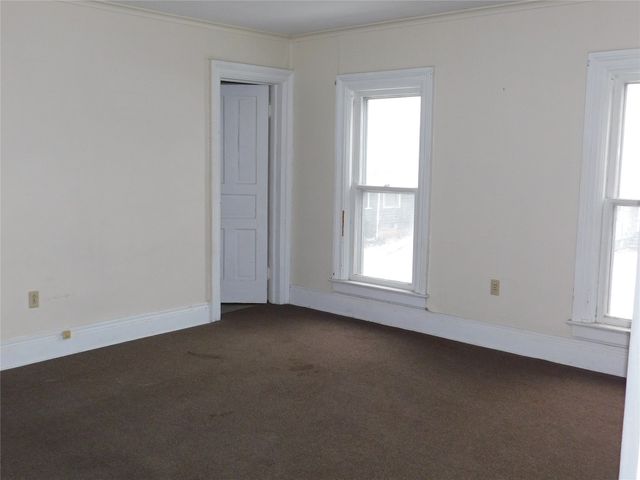 701-703 W 4TH Street, Erie, PA 16507