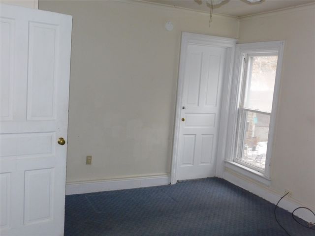 701-703 W 4TH Street, Erie, PA 16507