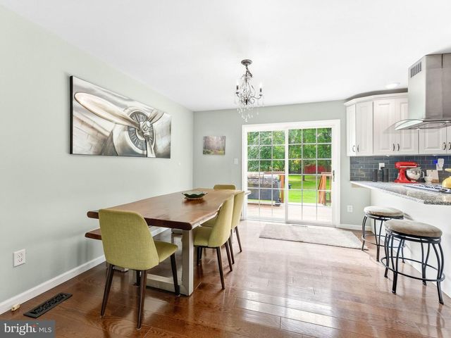 141 EWAN RD, Mullica Hill, NJ 08062