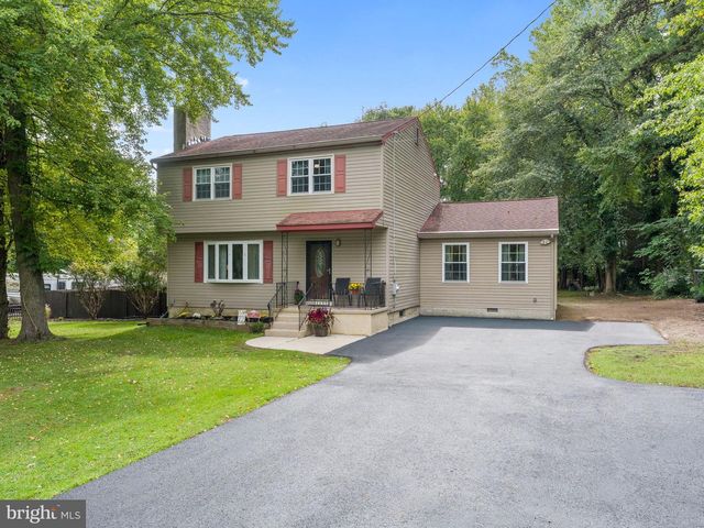141 EWAN RD, Mullica Hill, NJ 08062