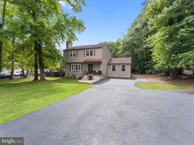 141 EWAN RD, Mullica Hill, NJ 08062