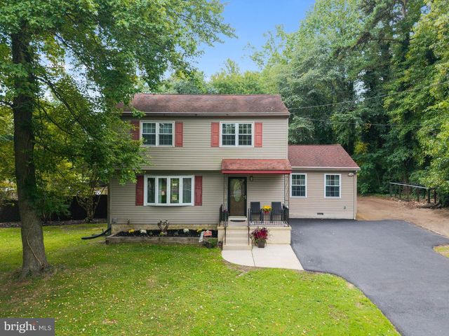 141 EWAN RD, Mullica Hill, NJ 08062