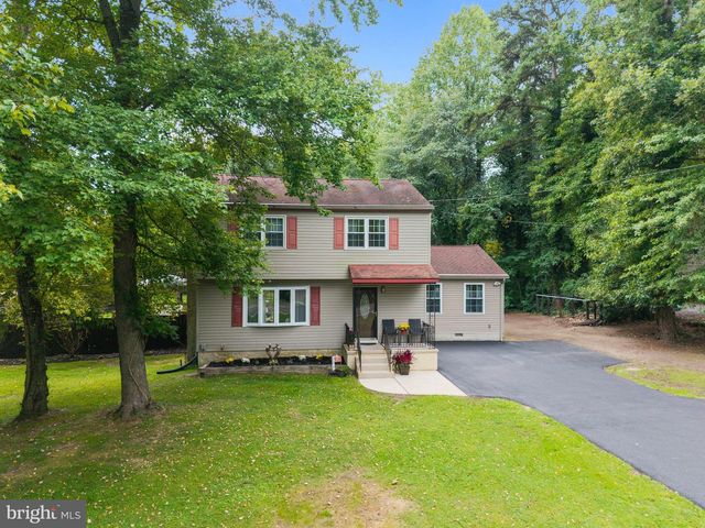 141 EWAN RD, Mullica Hill, NJ 08062