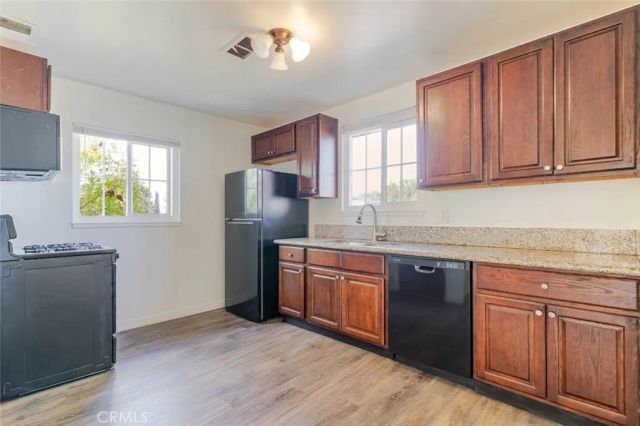 1802 E Avenue Q11, Palmdale, CA 93550