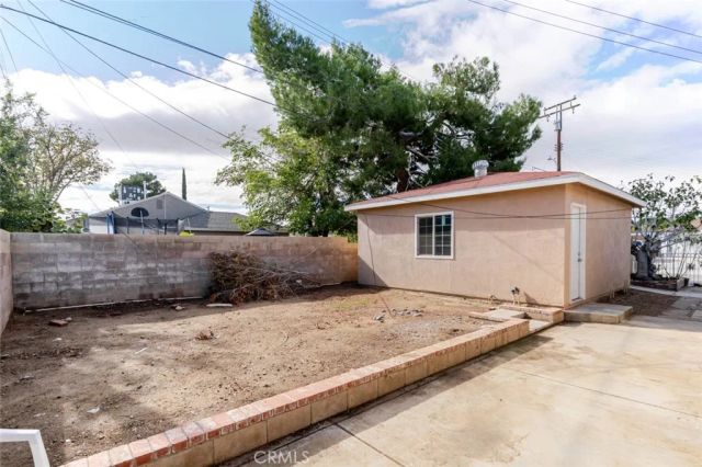 1802 E Avenue Q11, Palmdale, CA 93550