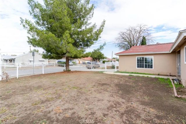 1802 E Avenue Q11, Palmdale, CA 93550