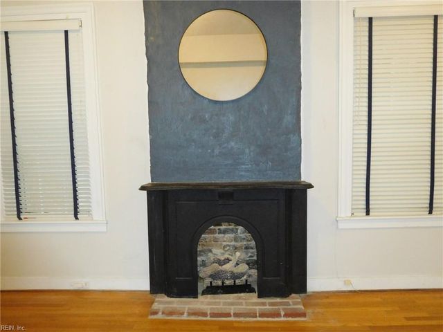 403 Court ST, Portsmouth, VA 23704