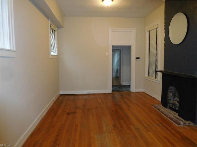 403 Court ST, Portsmouth, VA 23704