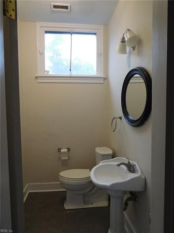 403 Court ST, Portsmouth, VA 23704