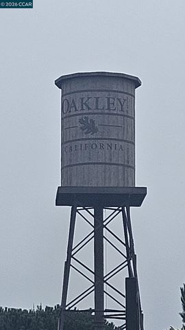 123 Zartop, Oakley, CA 94561