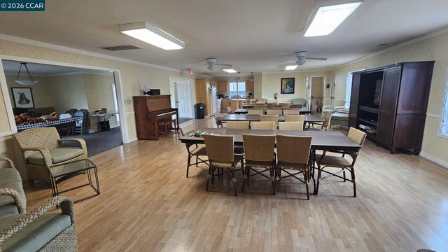 123 Zartop, Oakley, CA 94561